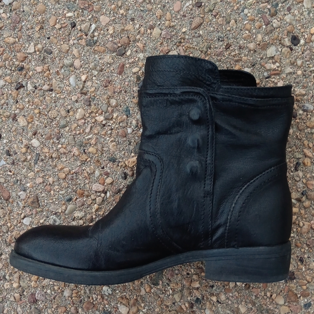 Vera Wang Ozita black leather boots women's sz 10 - Picture 8 of 12